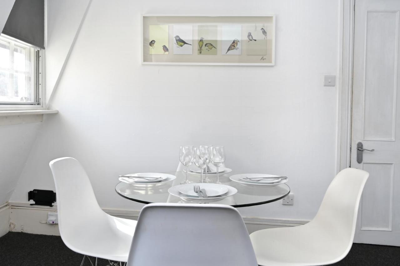 Soho, Piccadilly & Chinatown - Two Bedroom & Two Double Beds Apartment Londýn Exteriér fotografie