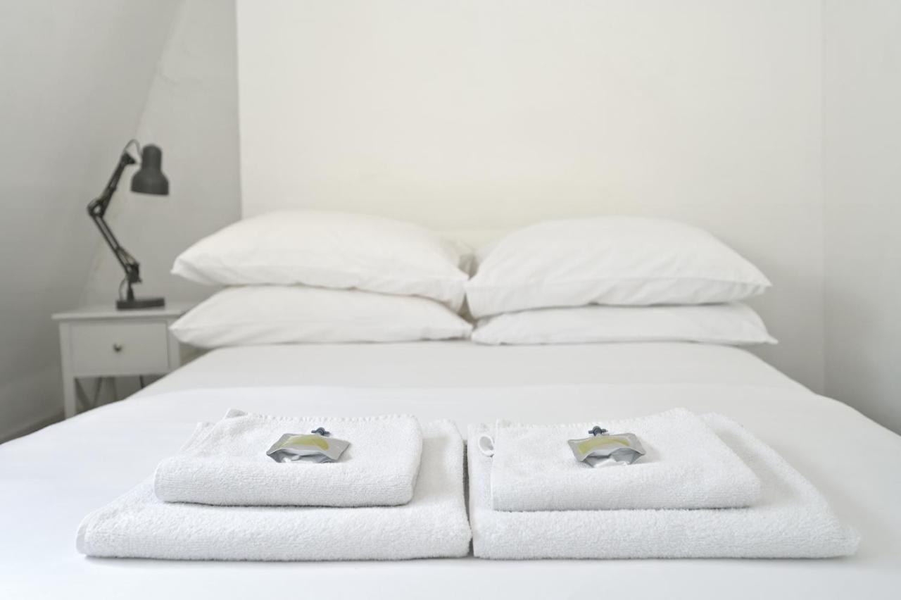 Soho, Piccadilly & Chinatown - Two Bedroom & Two Double Beds Apartment Londýn Exteriér fotografie