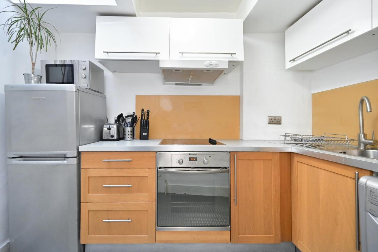 Soho, Piccadilly & Chinatown - Two Bedroom & Two Double Beds Apartment Londýn Exteriér fotografie